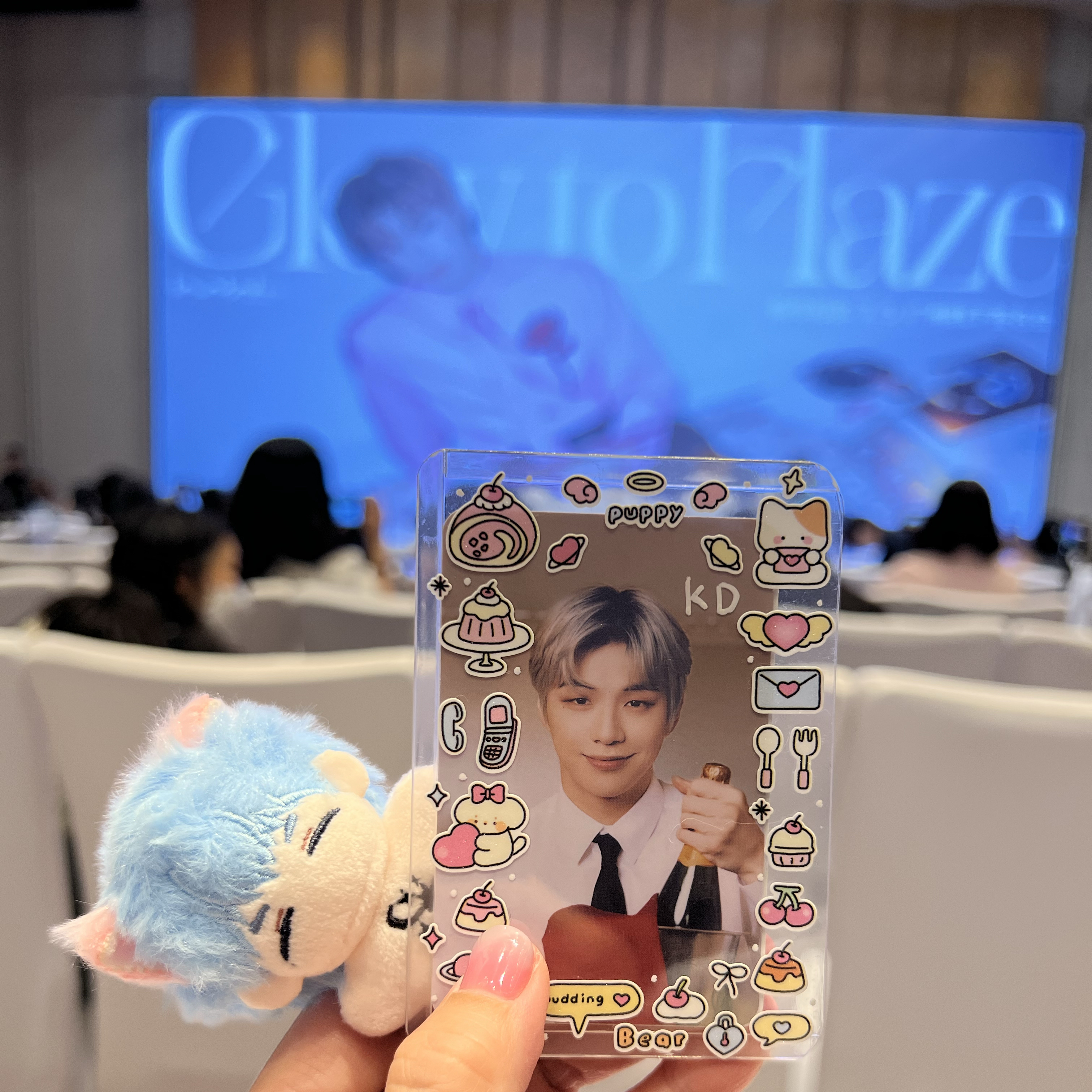 Latest photo of Kang Daniel