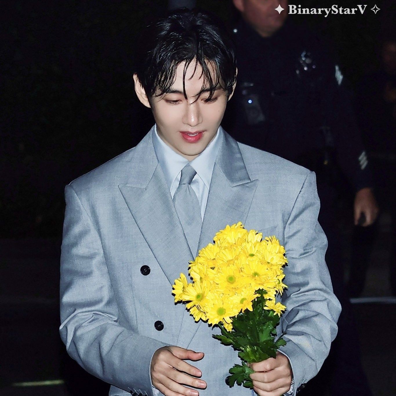 Latest photo of V (BTS)