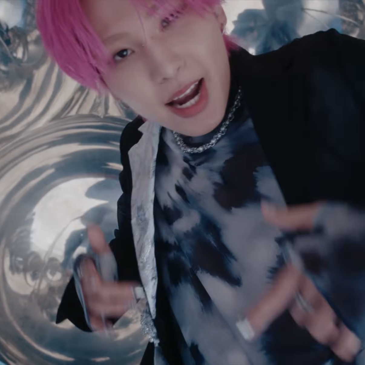 川尻蓮 (JO1)的幕后花絮