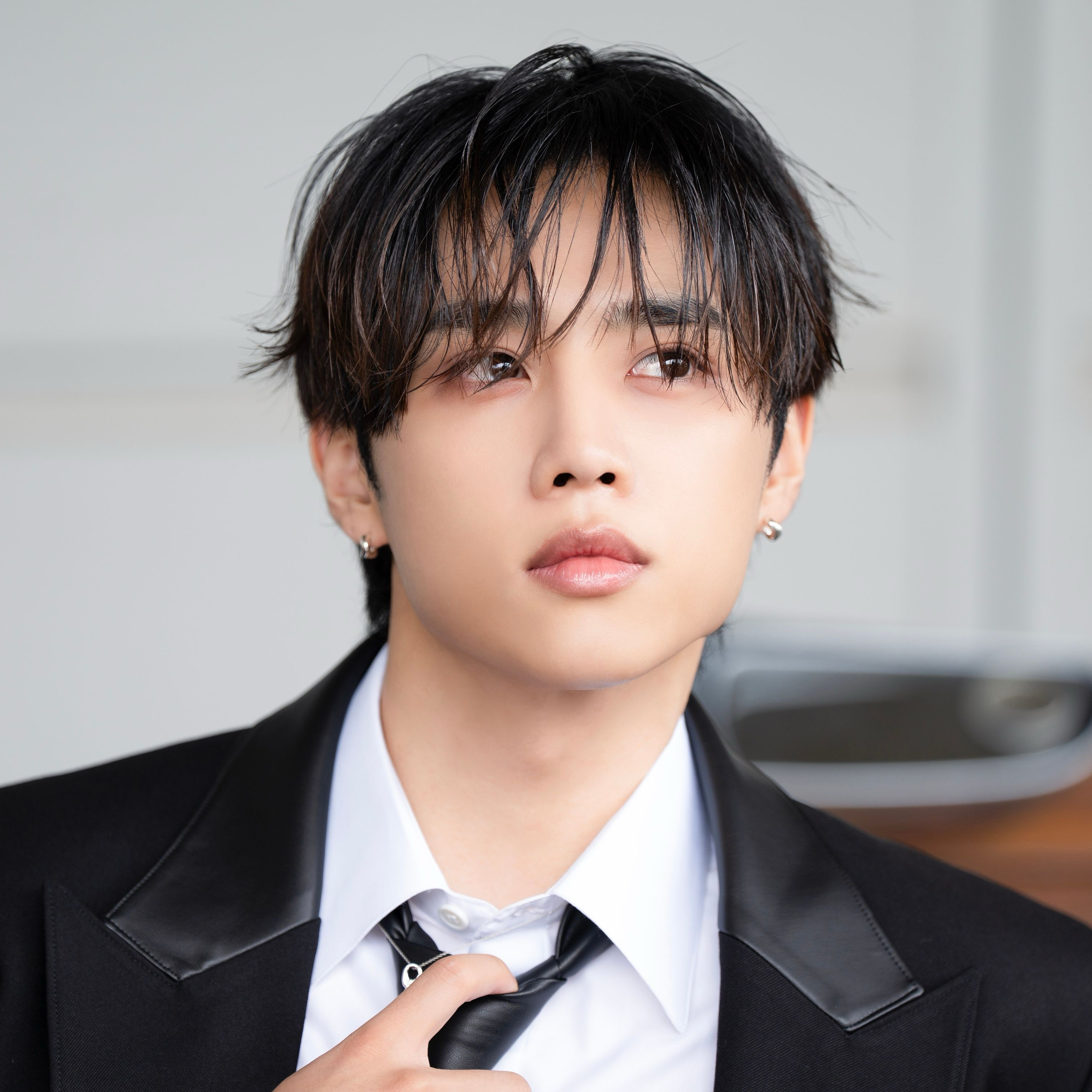 善旴 (THE BOYZ)的最新照片