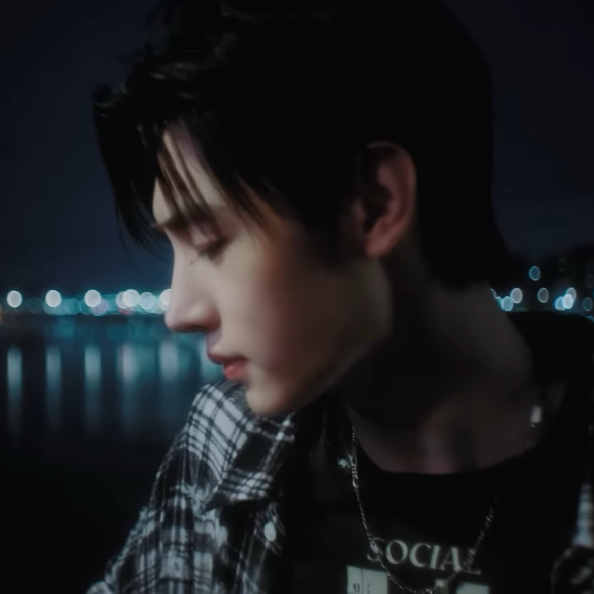A moment captured by Sunghoon (ENHYPEN)'s fan
