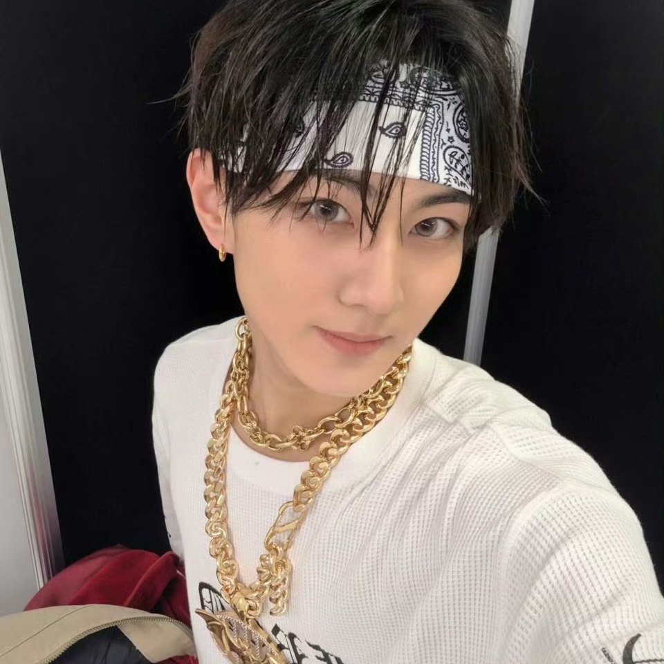 Recent activity shot of Jungwon (ENHYPEN)