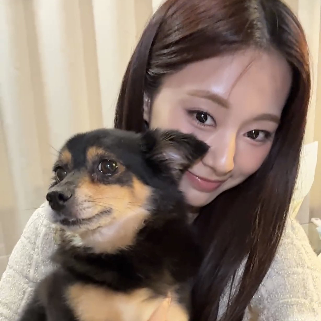 Latest photo of Mina (TWICE)