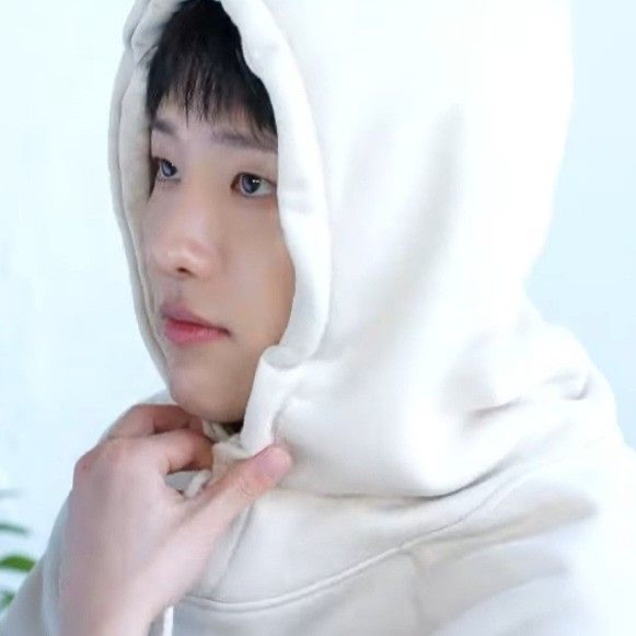 WOODZ의 비하인드 컷