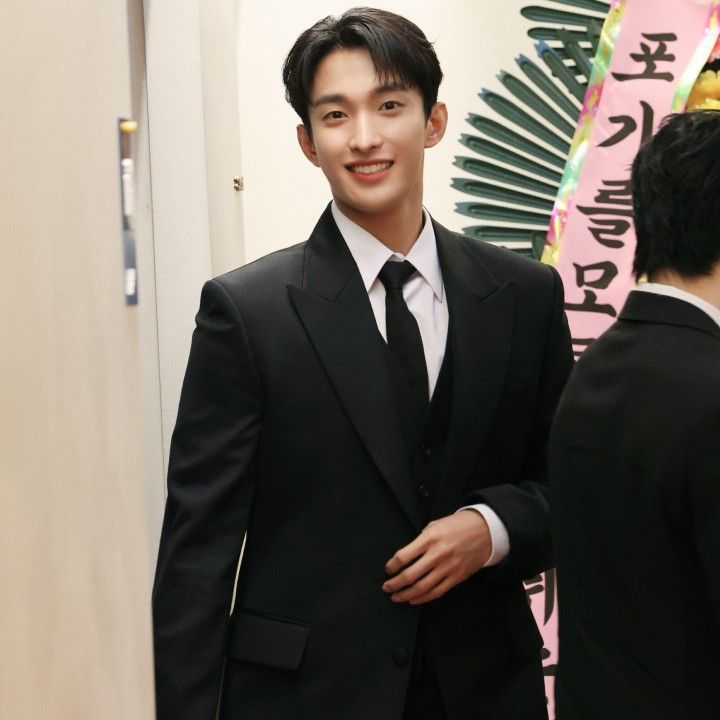 Behind-the-scenes cut of DK (SEVENTEEN)
