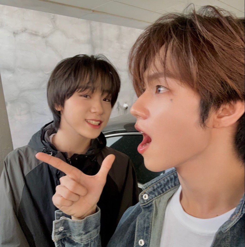 Behind-the-scenes cut of Daisuke (AHOF)