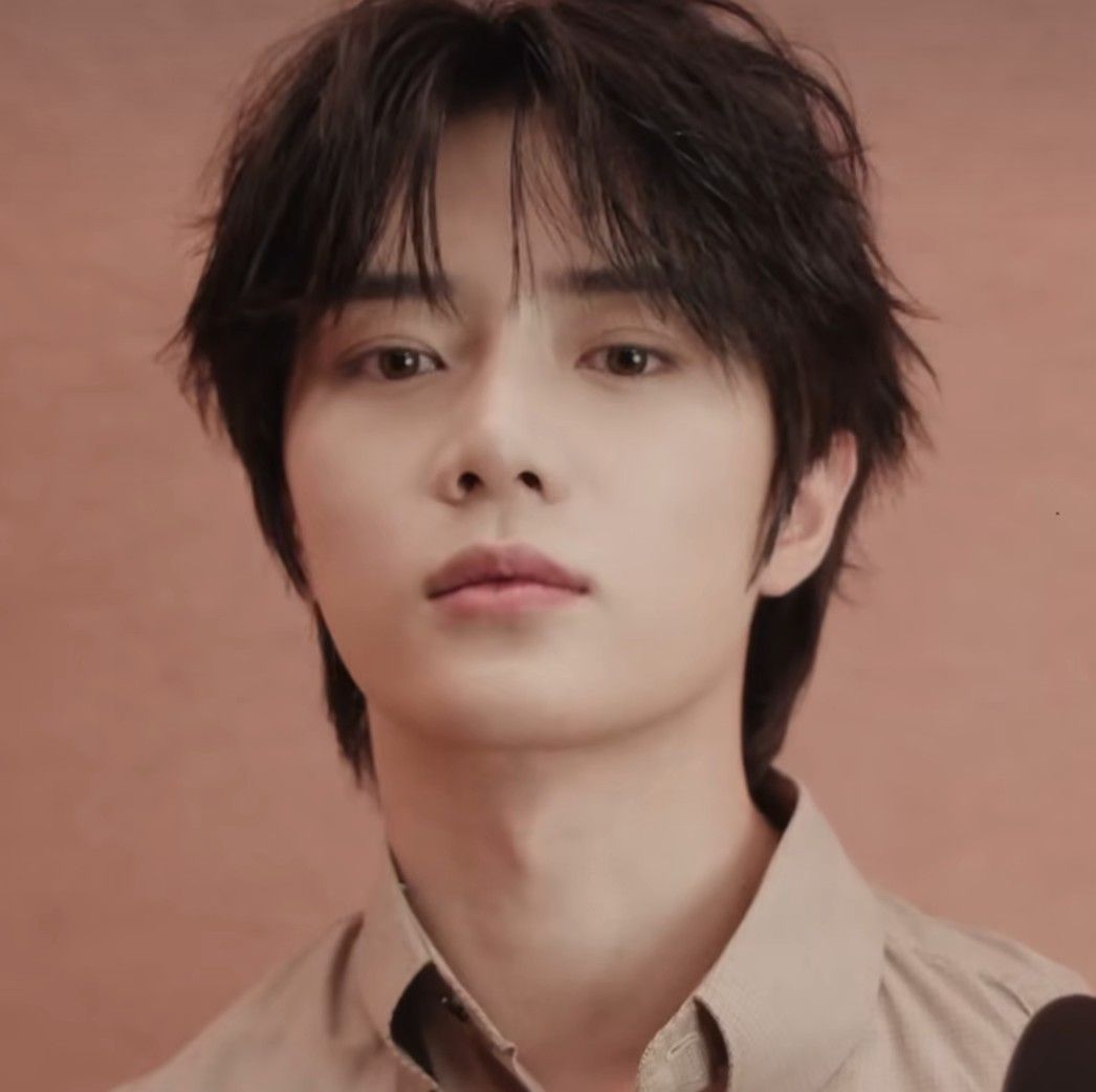 Latest photo of Beomgyu (TOMORROW X TOGETHER)