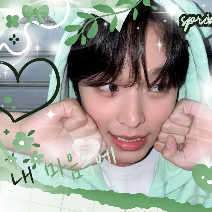 A moment captured by Riku (NCT WISH)'s fan