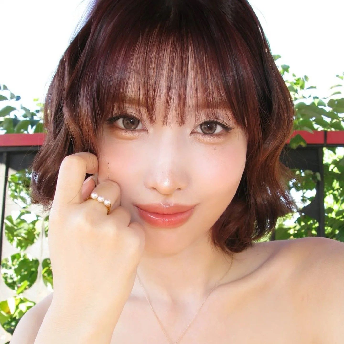 Foto aktivitas terbaru Momo (TWICE)