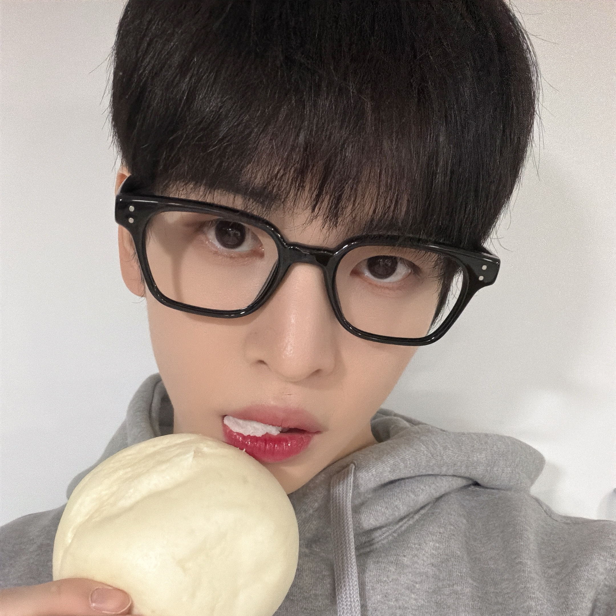 Momen yang diabadikan oleh penggemar Allen (CRAVITY)