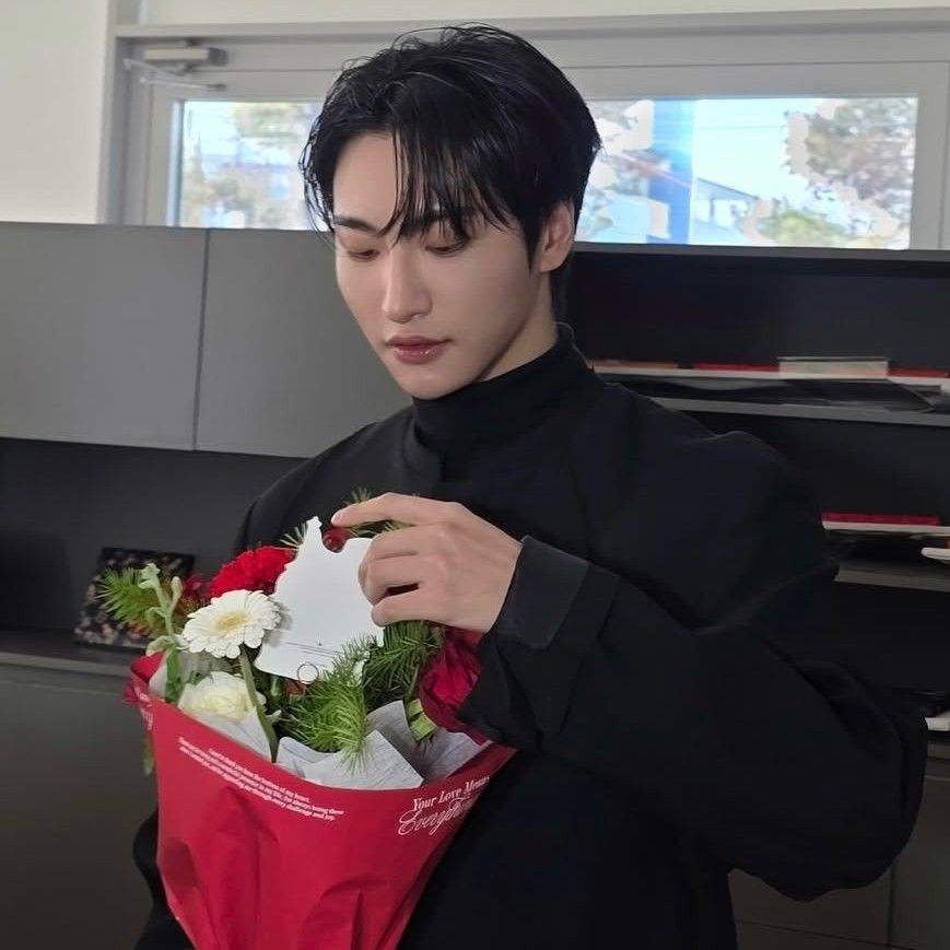 에이티즈 최근 활동샷