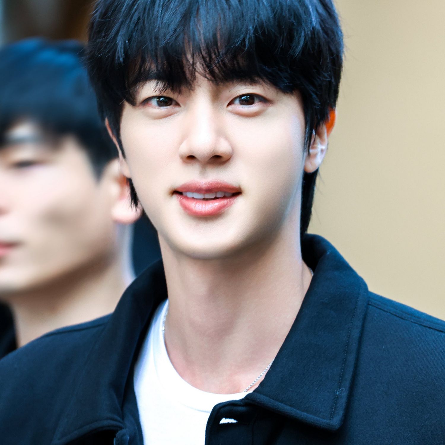 Behind-the-scenes cut of Jin (BTS)