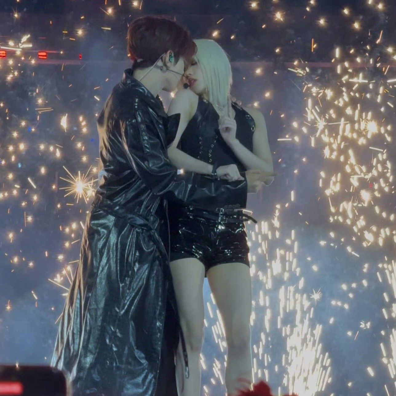 章昊 (ZEROBASEONE)的幕後花絮