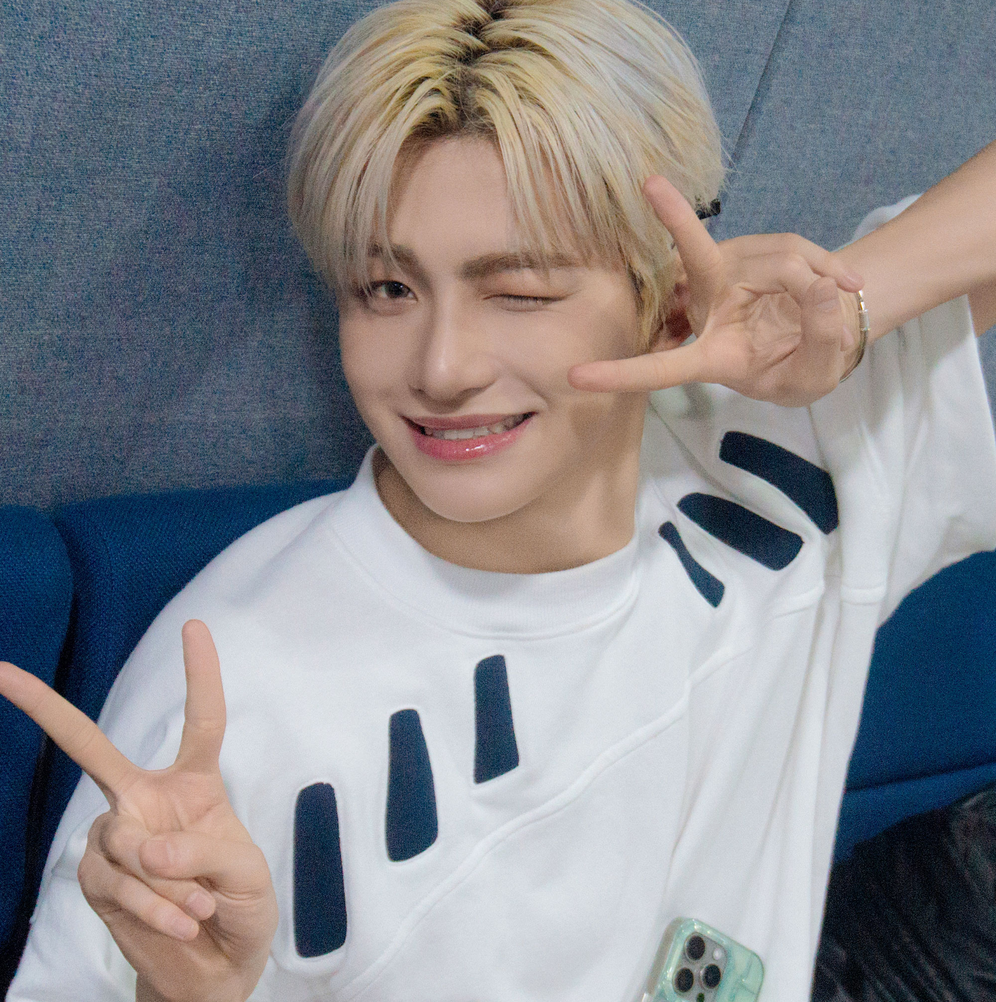 Behind-the-scenes cut of TWS