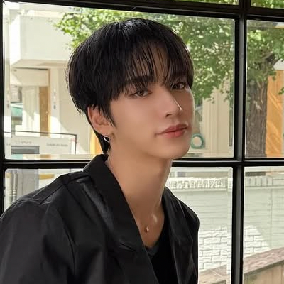 Latest photo of Hanjun (n.SSign)