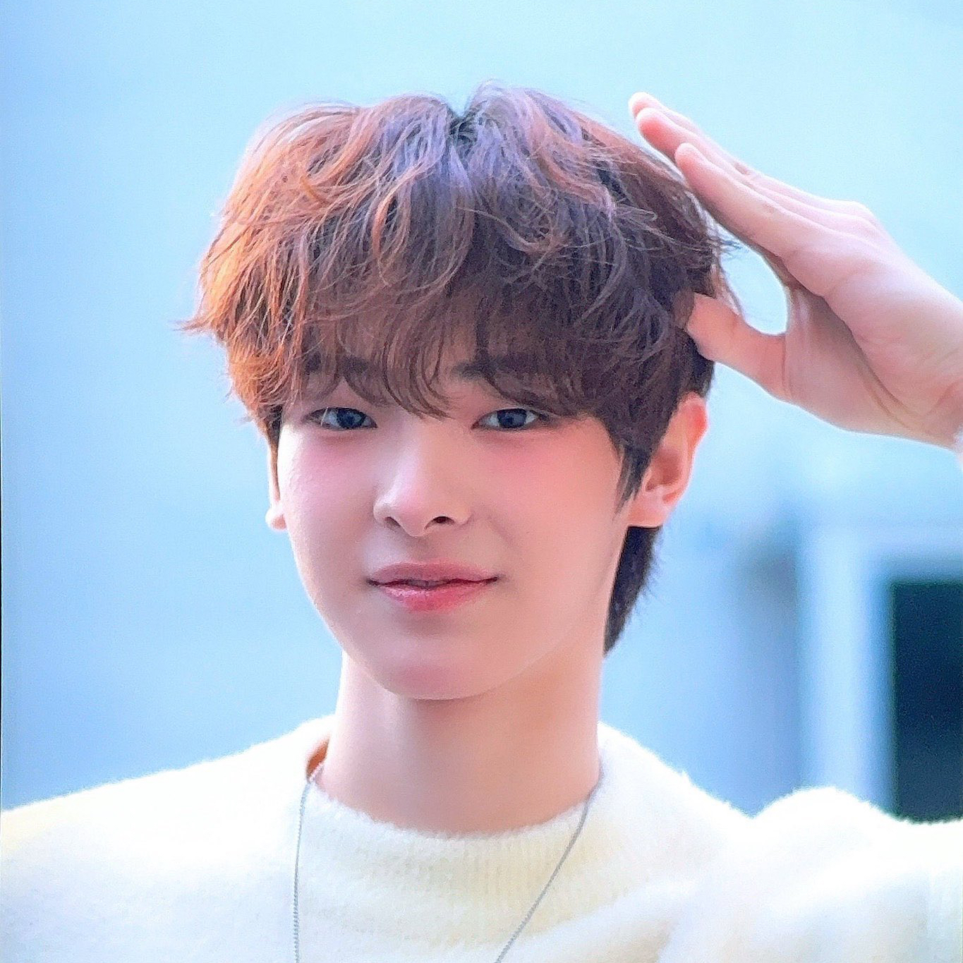 A moment captured by Kang Woojin's fan