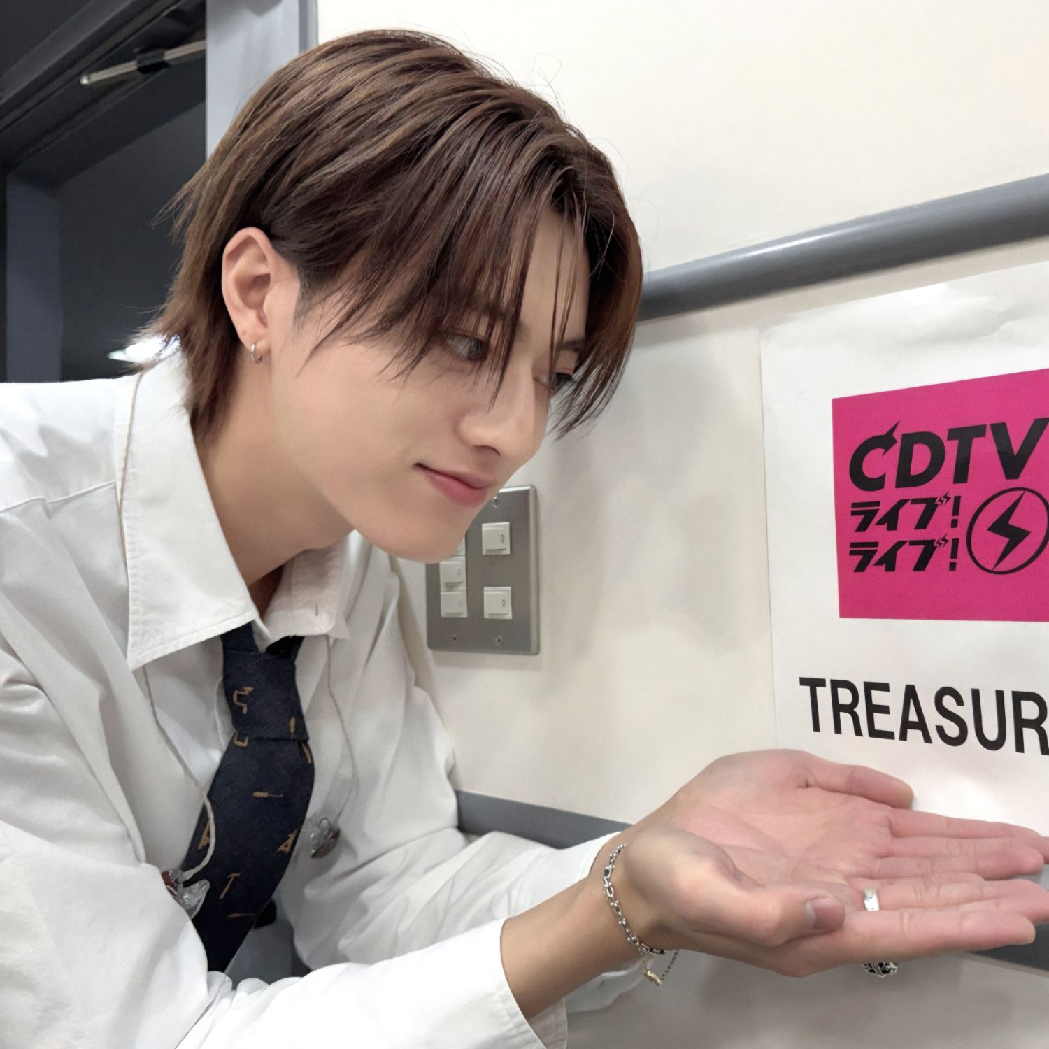 ハルト (TREASURE)の舞台裏ショット
