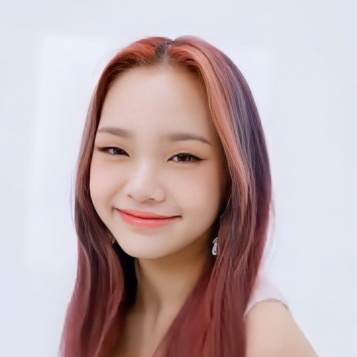 Recent activity shot of Park Boeun (CLASS:y)