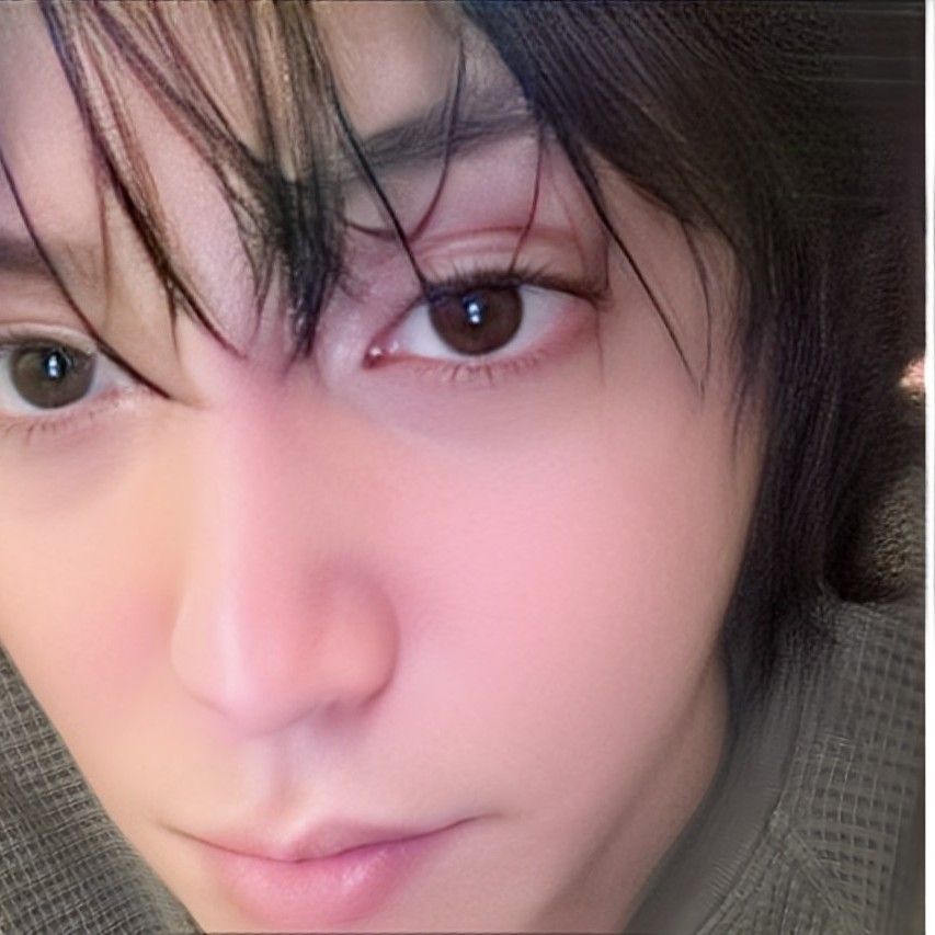 Latest photo of Wooseok (PENTAGON)