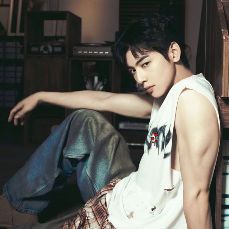 아스트로의 최신 사진