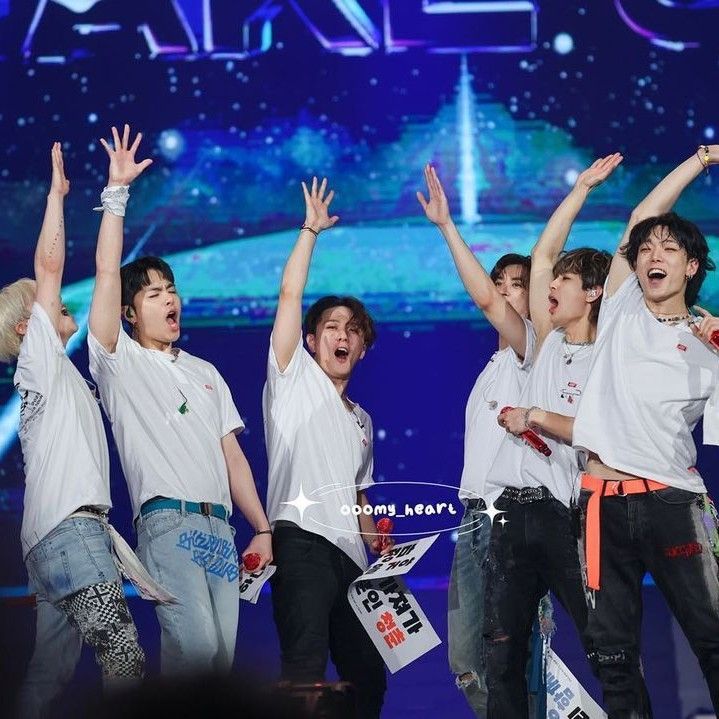 Recent activity shot of iKON