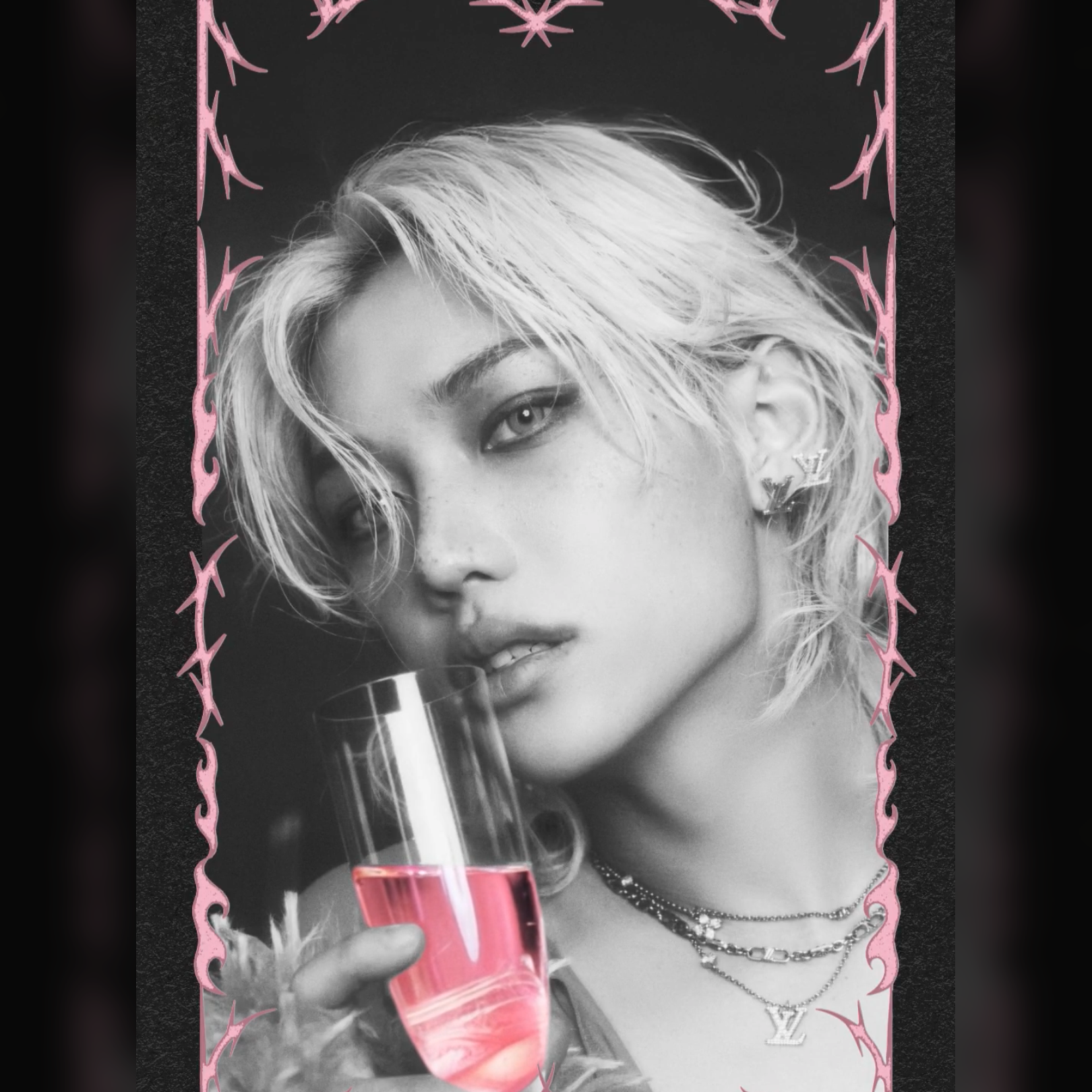 Behind-the-scenes cut of Stray Kids