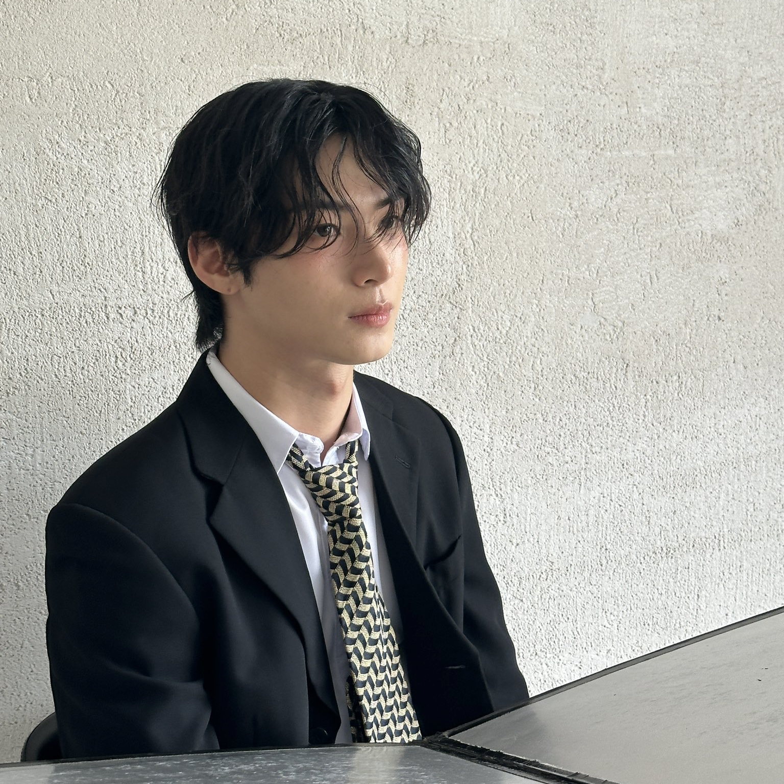 Behind-the-scenes cut of HANGYEOM (OMEGA X)