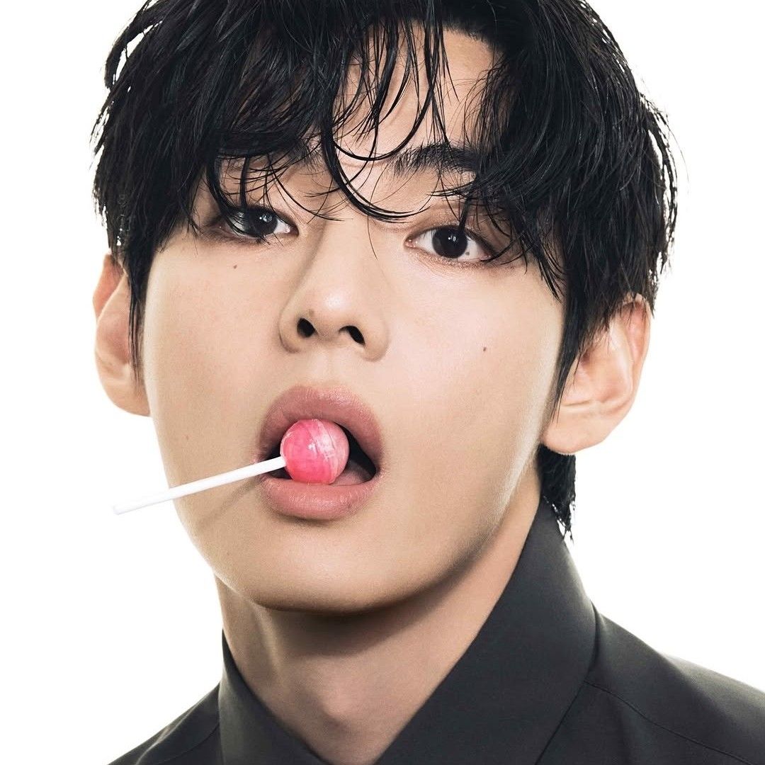 V (BTS)の舞台裏ショット