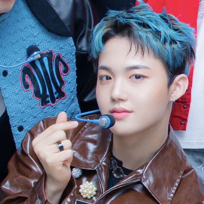 Behind-the-scenes cut of Doyoung (TREASURE)