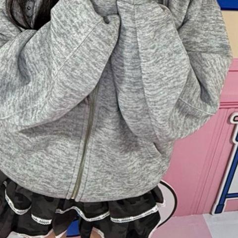 Latest photo of Rei (IVE)