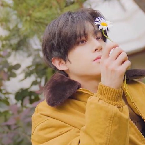 Recent activity shot of Jake (ENHYPEN)