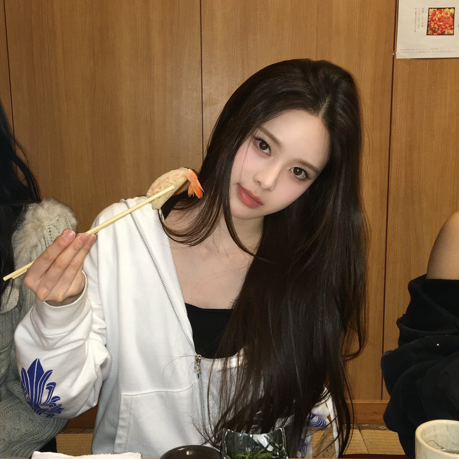 Bang Jeemin (izna)的最新照片