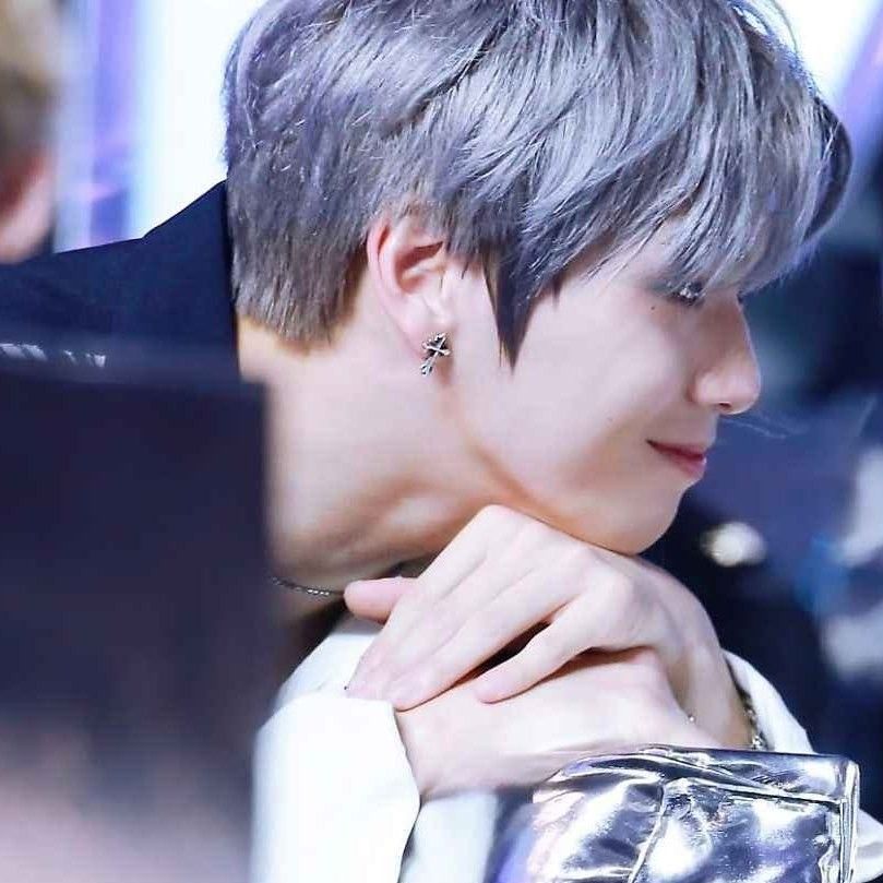 강다니엘 최근 활동샷