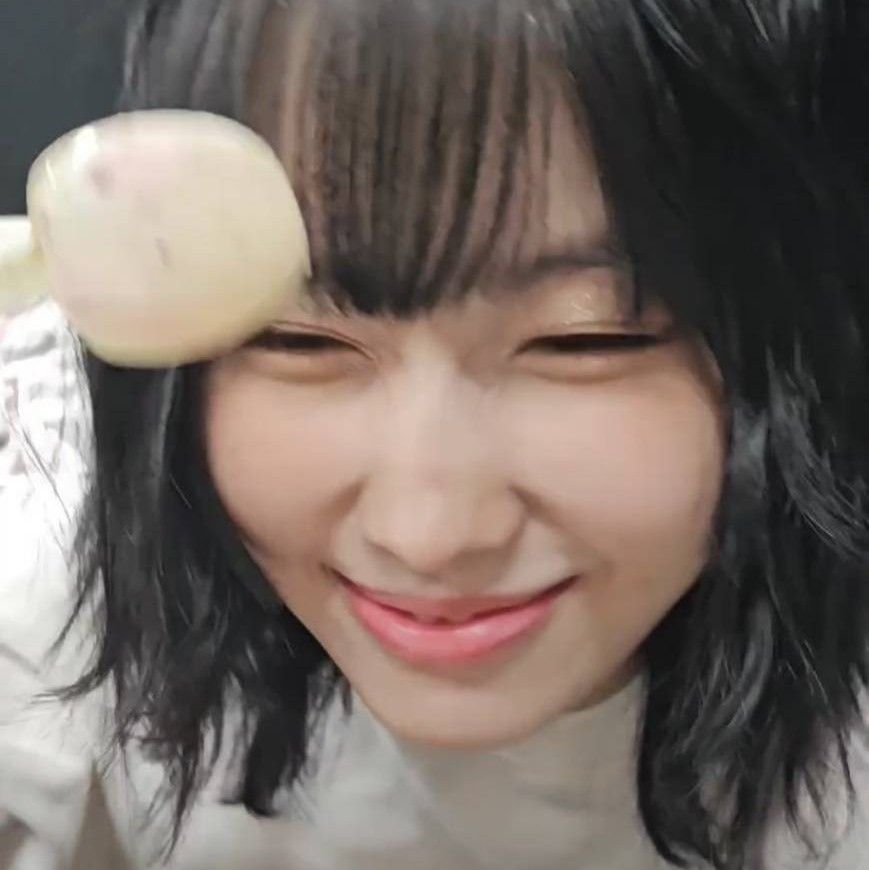 A moment captured by Momo (TWICE)'s fan