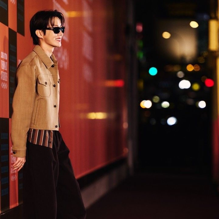 제이홉 (방탄소년단) 최근 활동샷