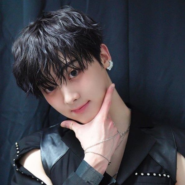 아스트로의 비하인드 컷