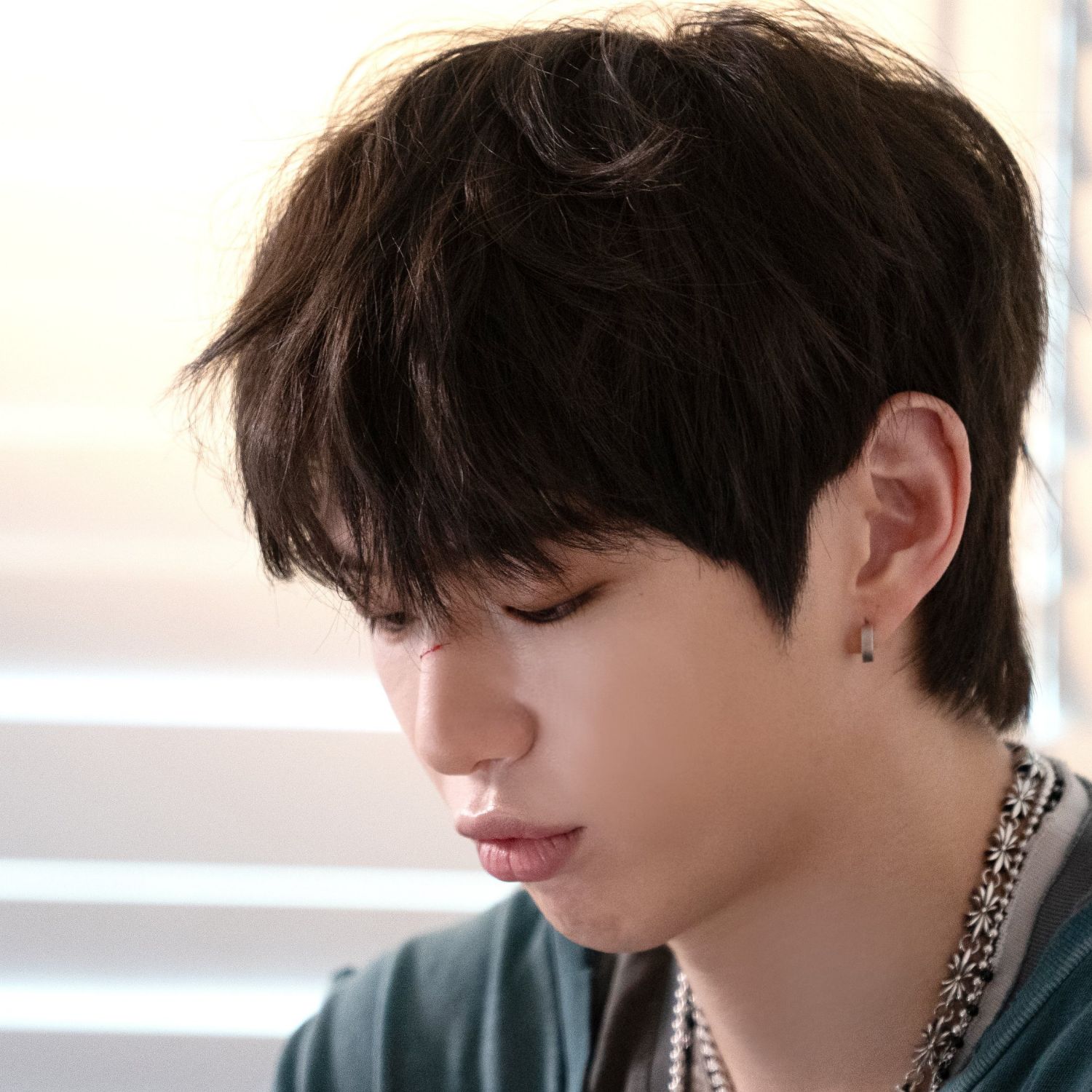Behind-the-scenes cut of Kang Daniel