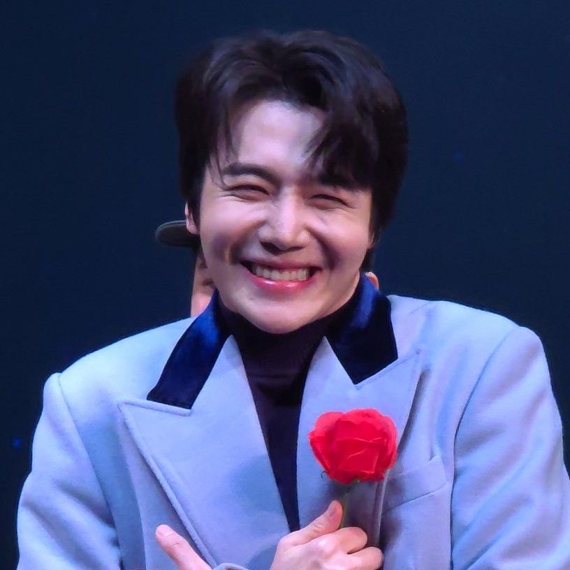 ジノ (PENTAGON)の舞台裏ショット