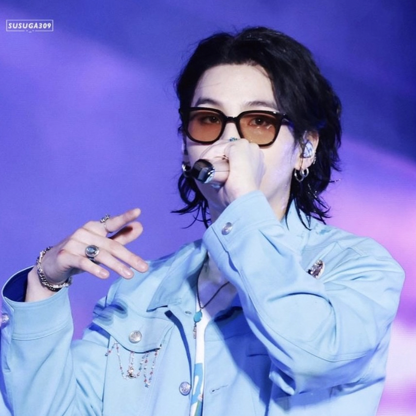 Latest photo of SUGA (BTS)