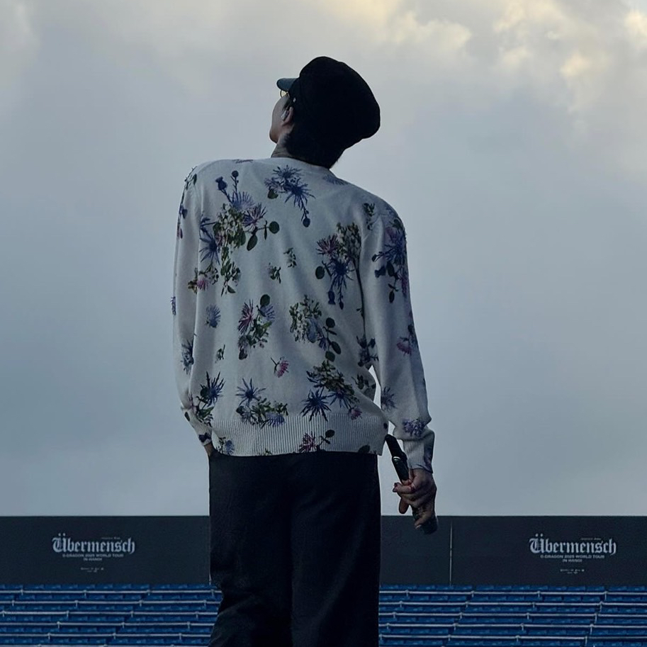 A moment captured by G-DRAGON (BIGBANG)'s fan