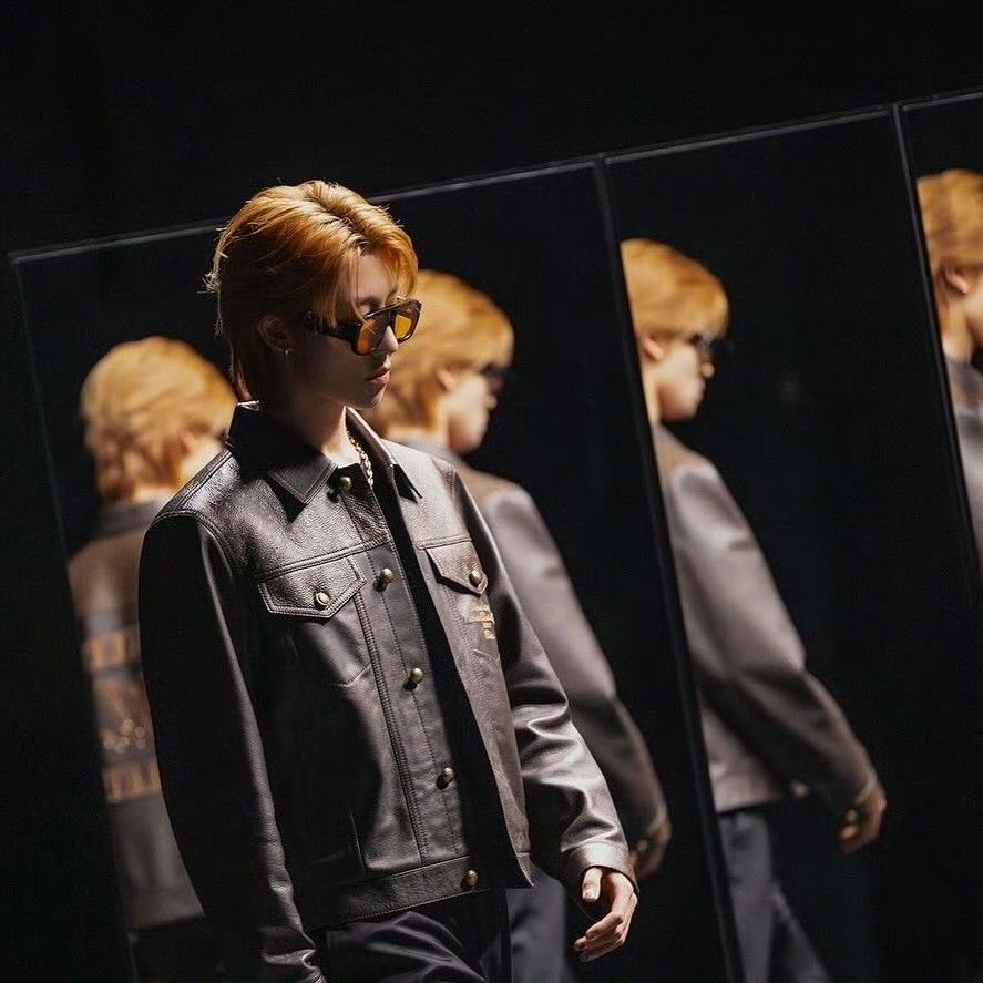 Behind-the-scenes cut of The 8 (SEVENTEEN)