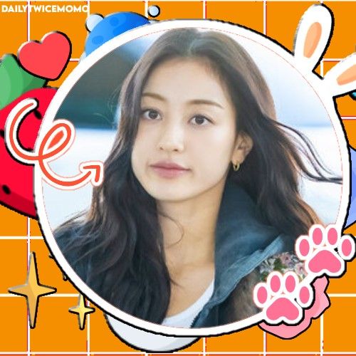 Recent activity shot of Jihyo (TWICE)