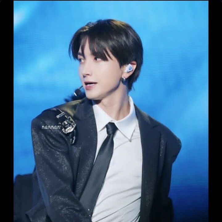Latest photo of Leeteuk (Super Junior)