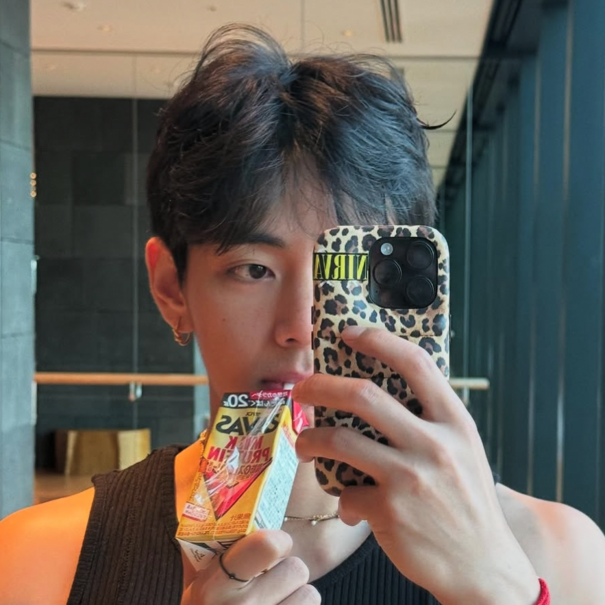 Recent activity shot of V (BTS)