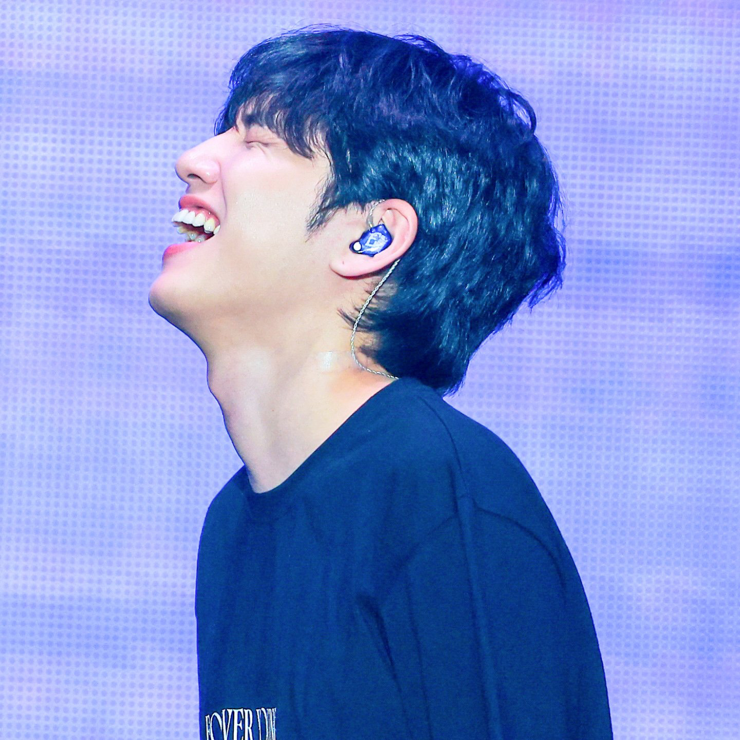 元弼 (DAY6)的幕后花絮