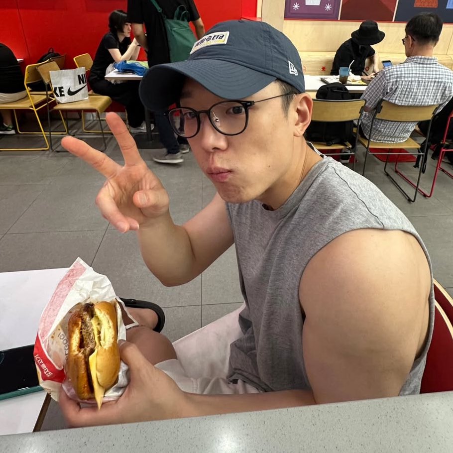 BOBBY (iKON)粉丝拍下的瞬间