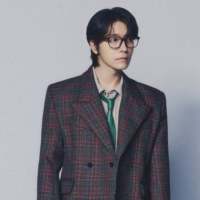 Behind-the-scenes cut of Super Junior