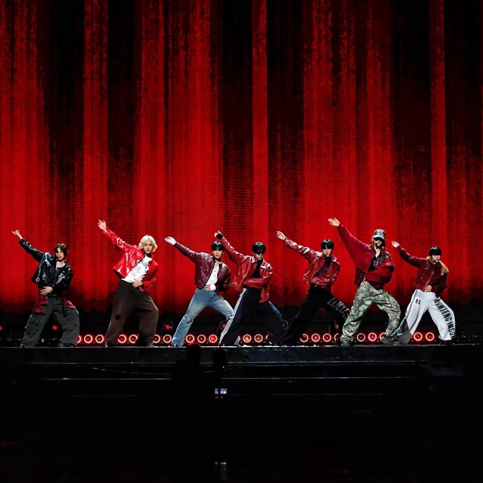 Behind-the-scenes cut of NexT1DE