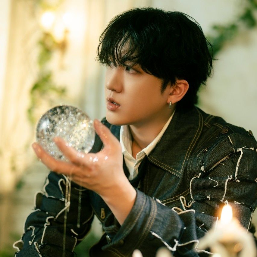 A moment captured by Changbin (Stray Kids)'s fan