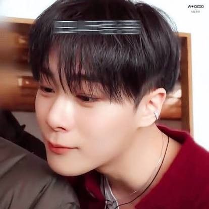 Behind-the-scenes cut of Moonbin (ASTRO)